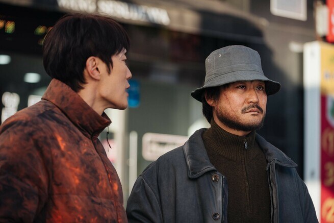 Kim Sung-kyun, Jun Hee Lee