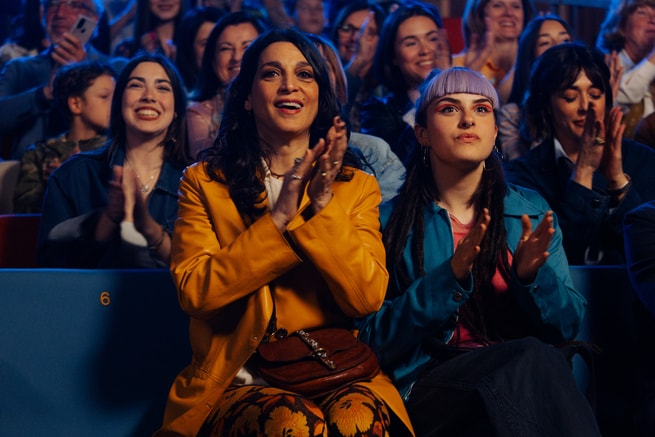 Donatella Finocchiaro, Viola Gabriele