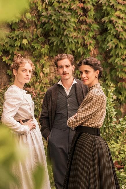 Liliana Bottone, Federico Cesari, Benedetta Porcaroli