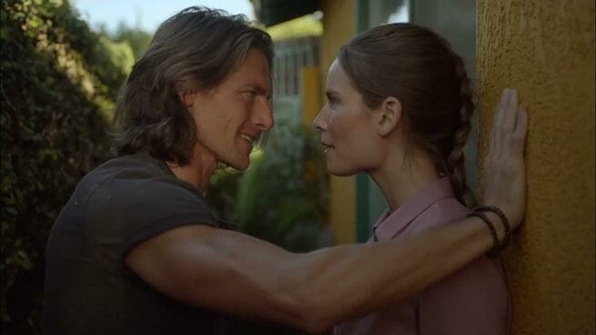 Mike Markoff, Annika Foster