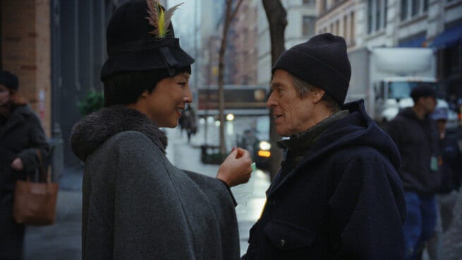 Willem Dafoe, Greta Lee