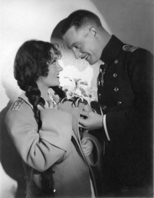 Gloria Swanson, Walter Byron