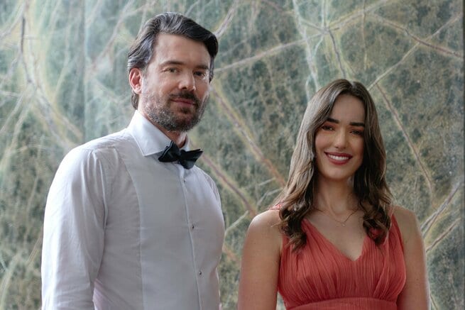 Elizabeth Henstridge, Charlie Weber