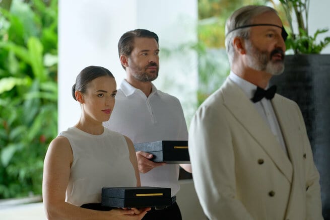 Charlie Weber, Elizabeth Henstridge