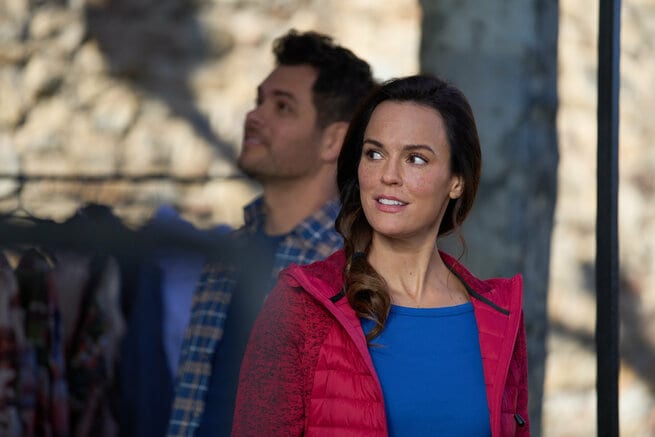 Erik Valdez, Erin Cahill