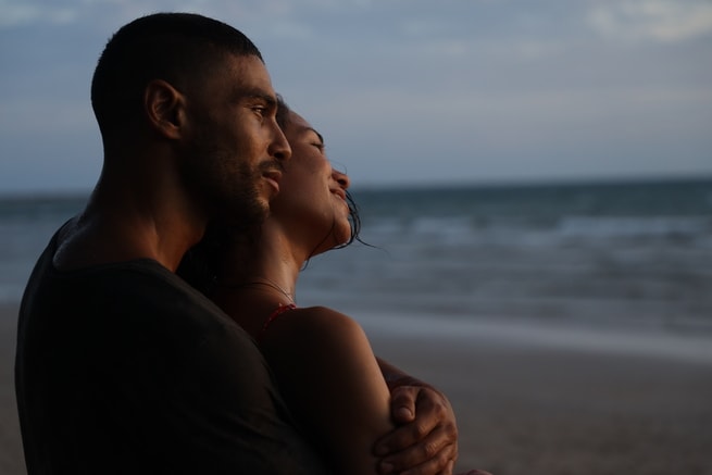 Nassim Lyes, Loryn Nounay