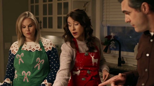 Ashley Alexander, Erin Karpluk