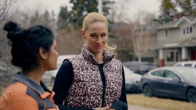 Rohini Singh, Sayla de Goede