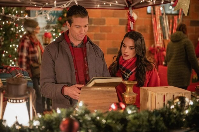 Clayton James, Rhiannon Fish