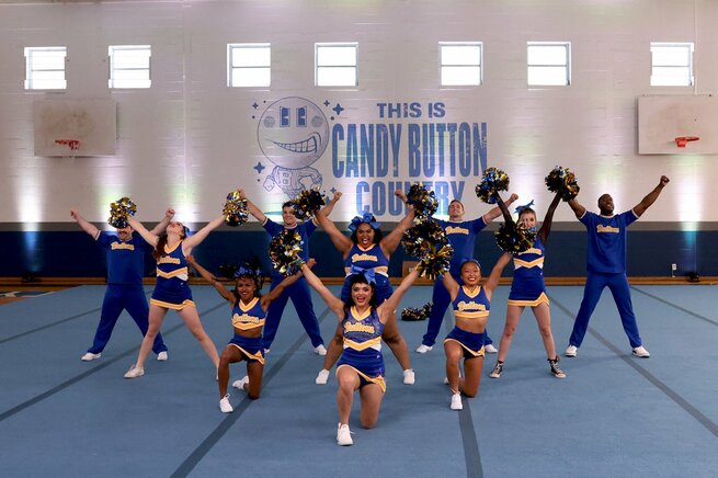 Jenn Lyon, Kristin Chenoweth