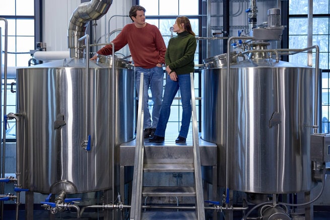 Ryan McPartlin, Katie Leclerc