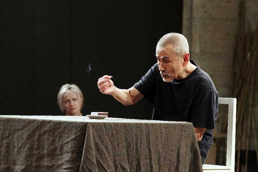 THE TIGHTROPE: IL FILM SU PETER BROOK E I SEGRETI DEL SUO TEATRO