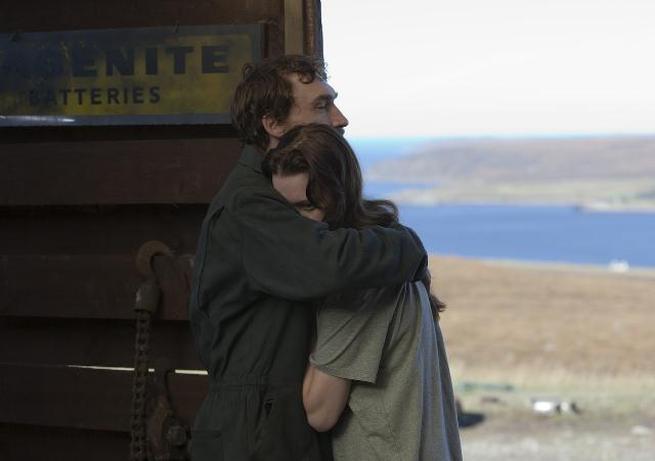 Chloe Pirrie, Joseph Mawle