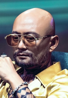 Yanbo Han
