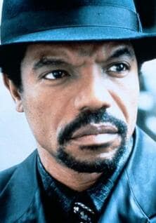 Vondie Curtis Hall