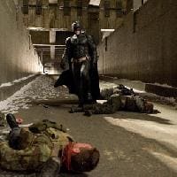 Il Cavaliere Oscuro - Il ritorno: il nuovo atteso trailer italiano del Batman di Christopher Nolan