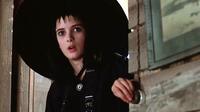 Winona Ryder in Beetlejuice - Spiritello Porcello