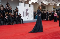 Julia Roberts sul red carpet di After the Hunt - Foto: Giorgia Carena / Film Tv
