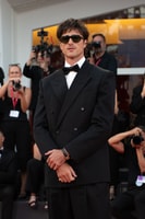 Jacon Elordi sul red carpet di Frankenstein - Foto: Giorgia Carena / Film Tv