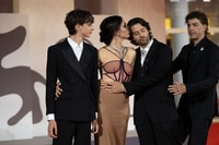 Giulio Feltri, Romana Maggiora Vergano, Paolo Strippoli e Michele Riondino sul red carpet di La valle dei sorrisi - Foto: Giorgia Carena / Film Tv