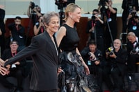 Charlotte Rampling e Cate Blanchett sul red carpet di Father, Mother, Sister, Brother - Foto: Giorgia Carena / Film Tv