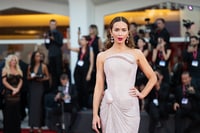 Emily Blunt sul red carpet di The Smashing Machine - Foto: Giorgia Carena / Film Tv