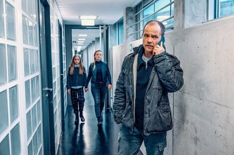 Gli omicidi del lago: La medusa, il caso del film di Rai 2
