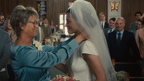 Ella McCay: Perfettamente imperfetta