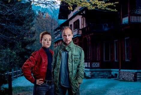Gli omicidi del lago: Le ombre notturne del film di Rai 2 