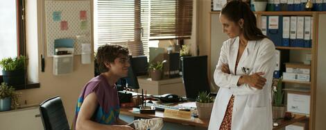 Strike – Figli di un’era sbagliata: In un’estate fuori tempo, tre destini si incrociano