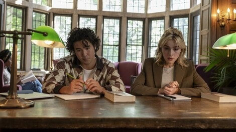 Sweethearts: Su Sky, non un film d’amore ma sulla sopravvivenza sentimentale