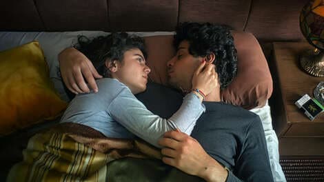 The Alleys - Il film di Rai 5 tra segreti e violenza