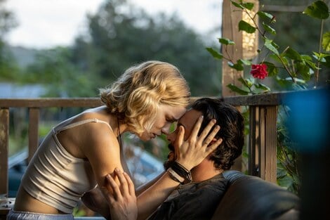 Wash Me in the River: Il film thriller di Rai 4 nel cuore dell’America tossica