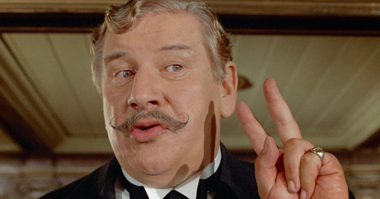 Peter Ustinov in Assassinio sul Nilo