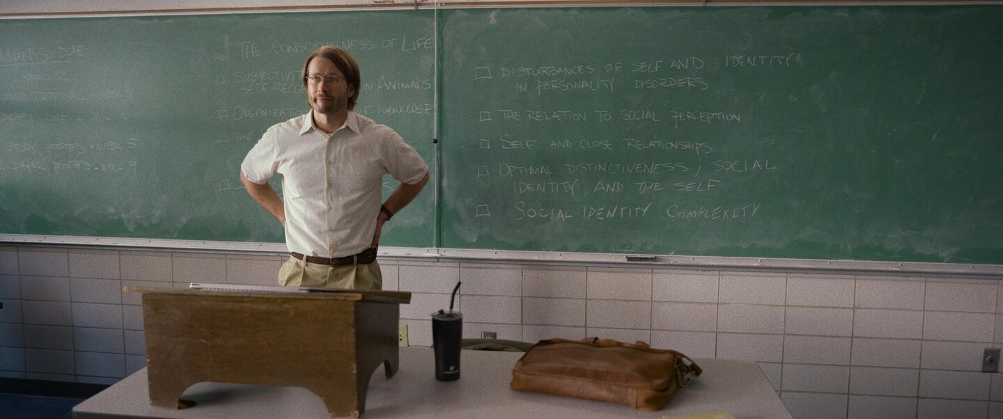 " data-credits=