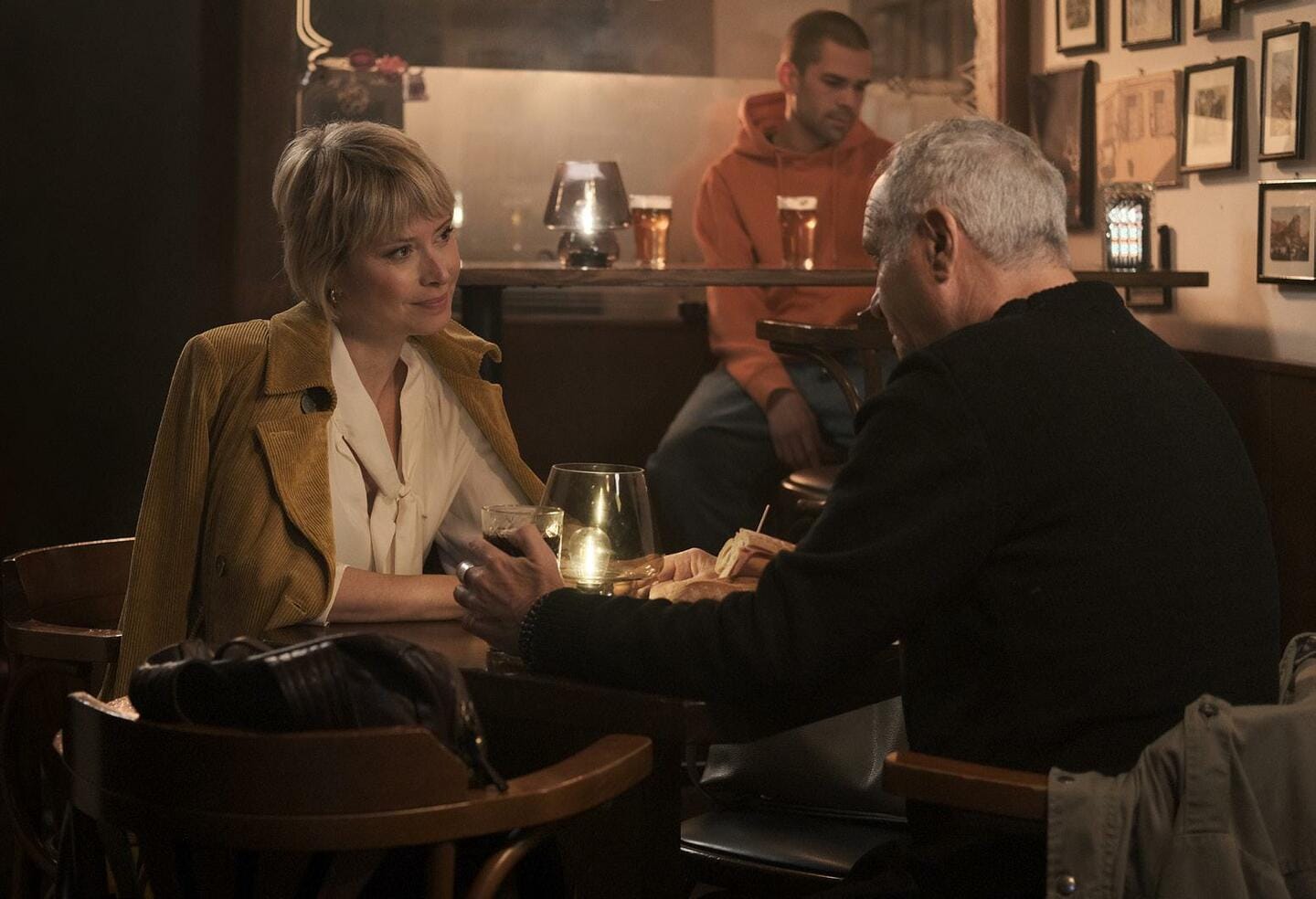 tutta scena serie raiplay